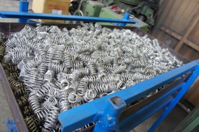 Compression springs