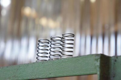 Compression springs