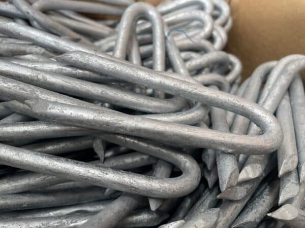 Gate staples