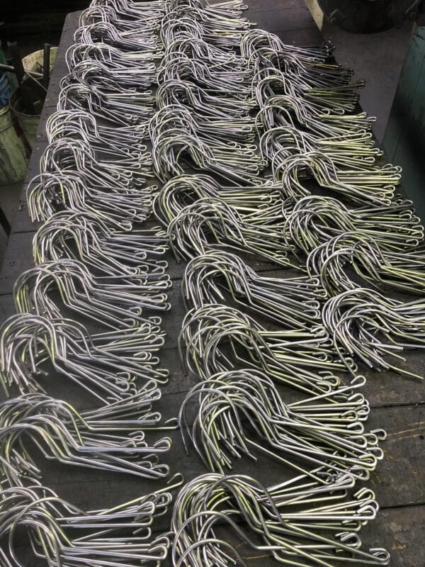 Wire hook