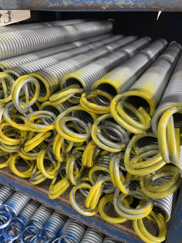 Tilt garage door springs - image 6