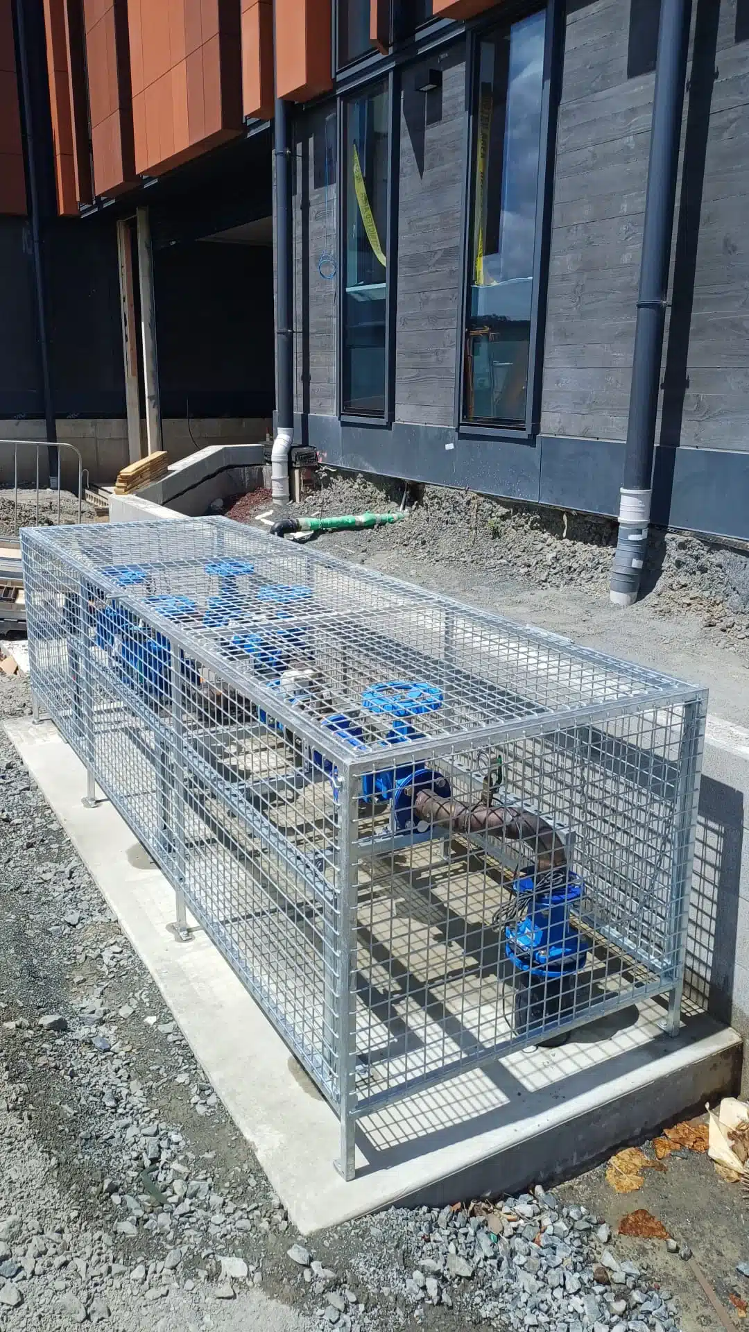 Backflow cages 7 Back flow cages